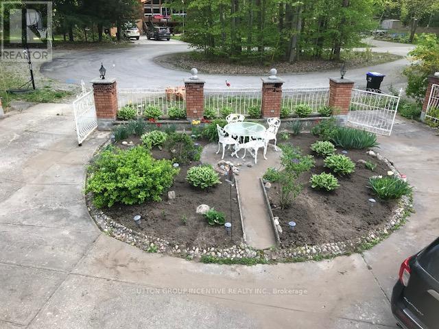 10 Celestine Court, Tiny, ON - Outdoor