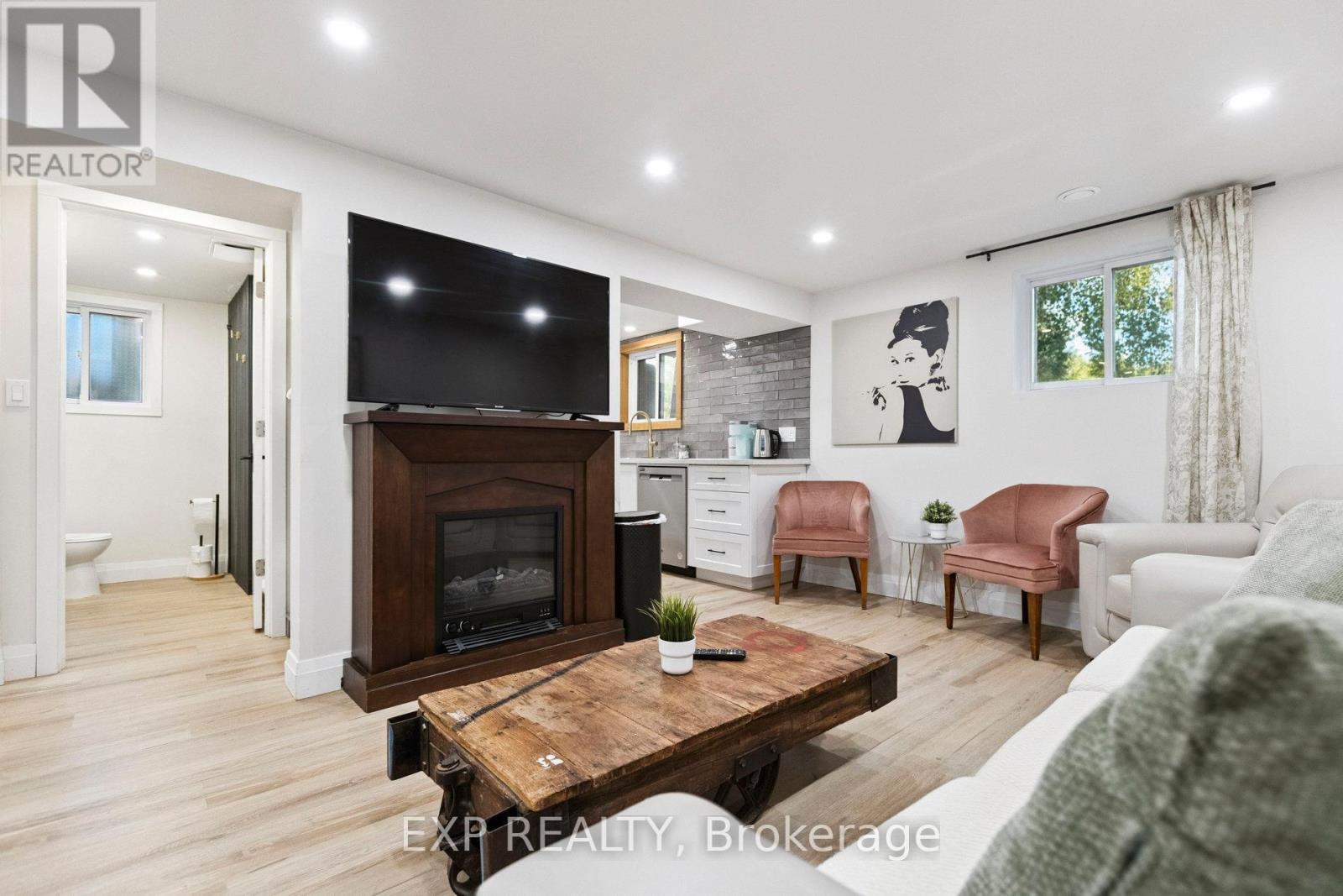 7429 Sideroad 20 Side Road, Mapleton, ON - Indoor Photo Showing Living Room With Fireplace