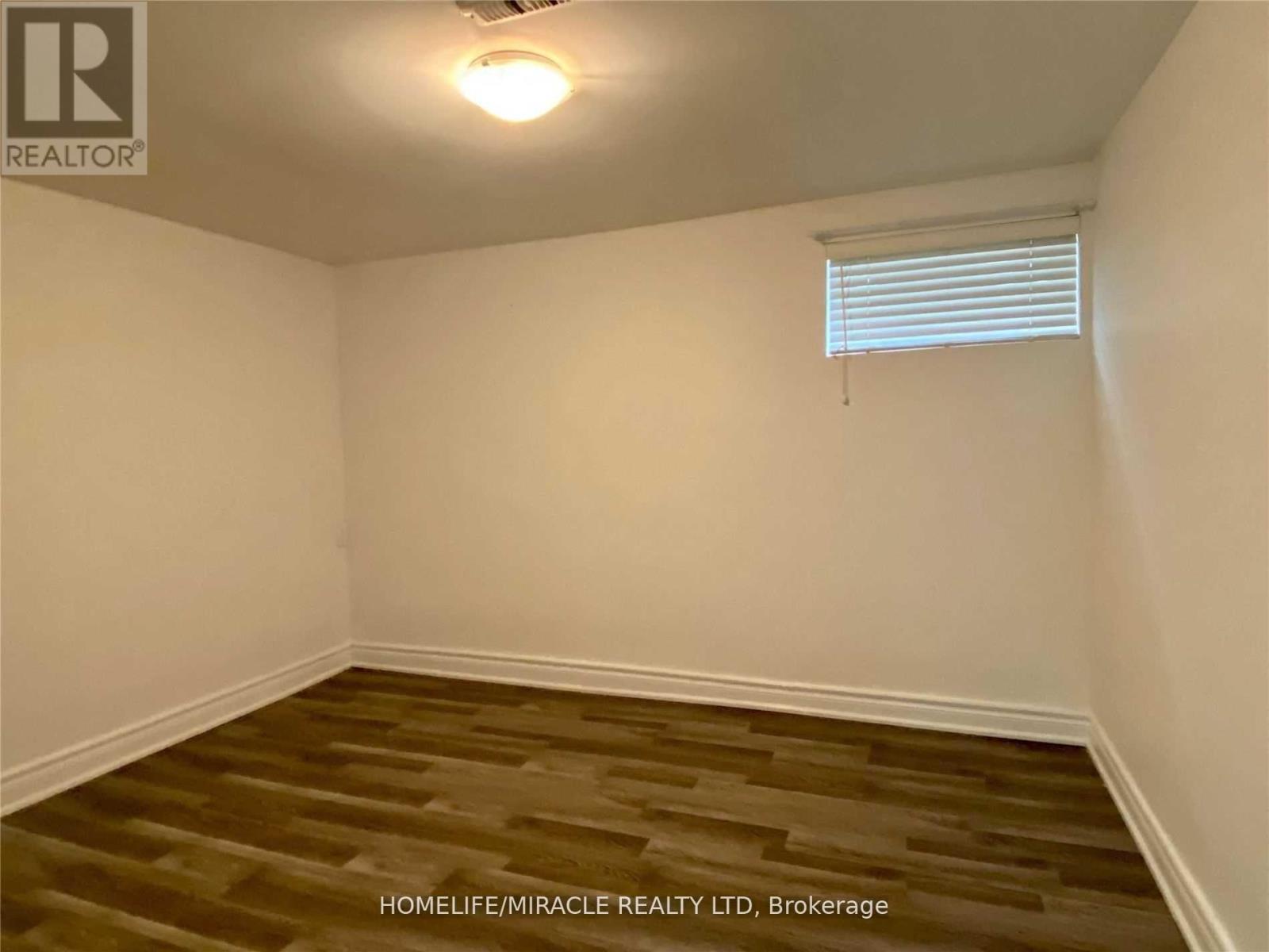 1448 Tyneburn Crescent, Mississauga, ON