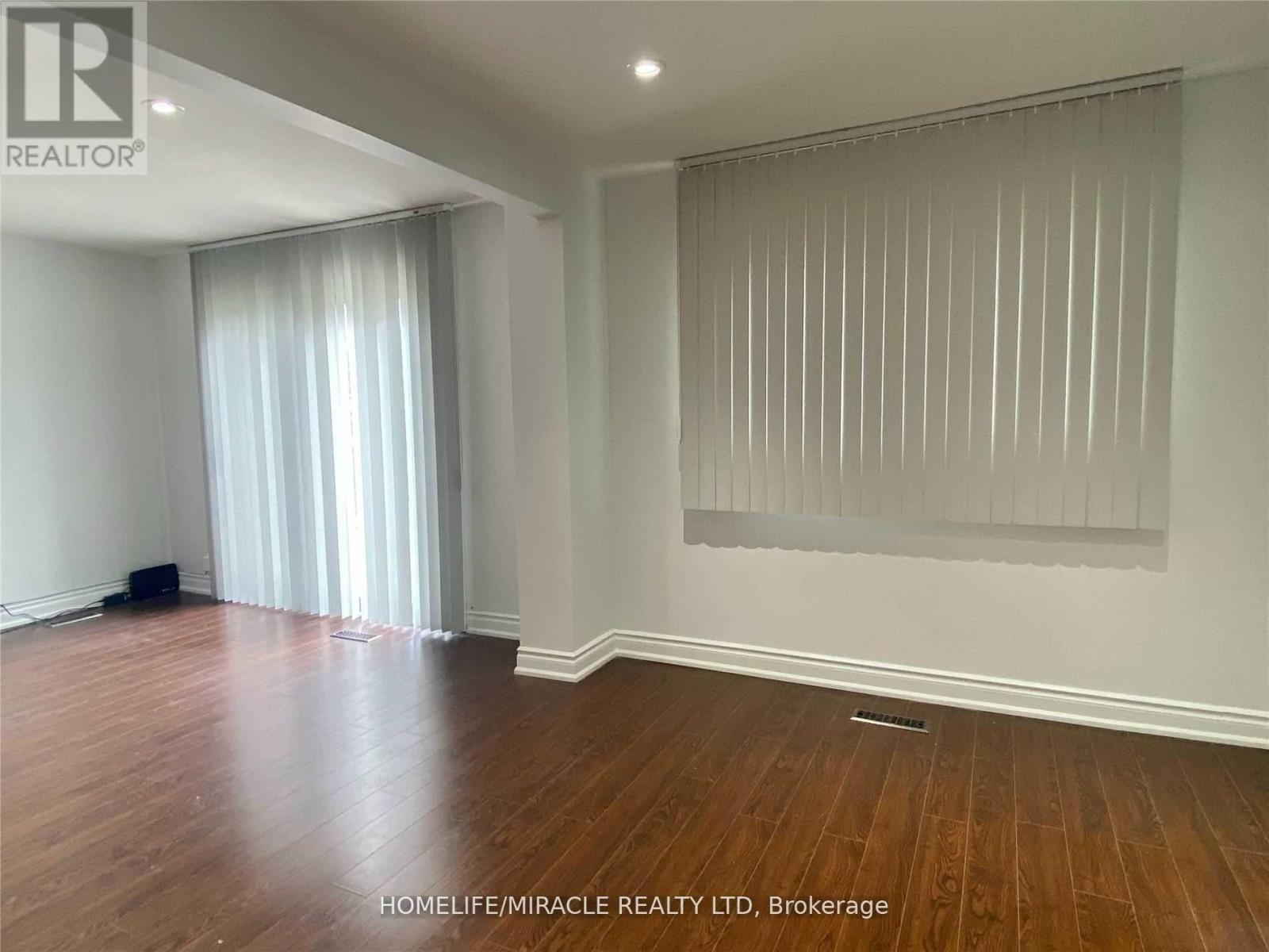 1448 Tyneburn Crescent, Mississauga, ON