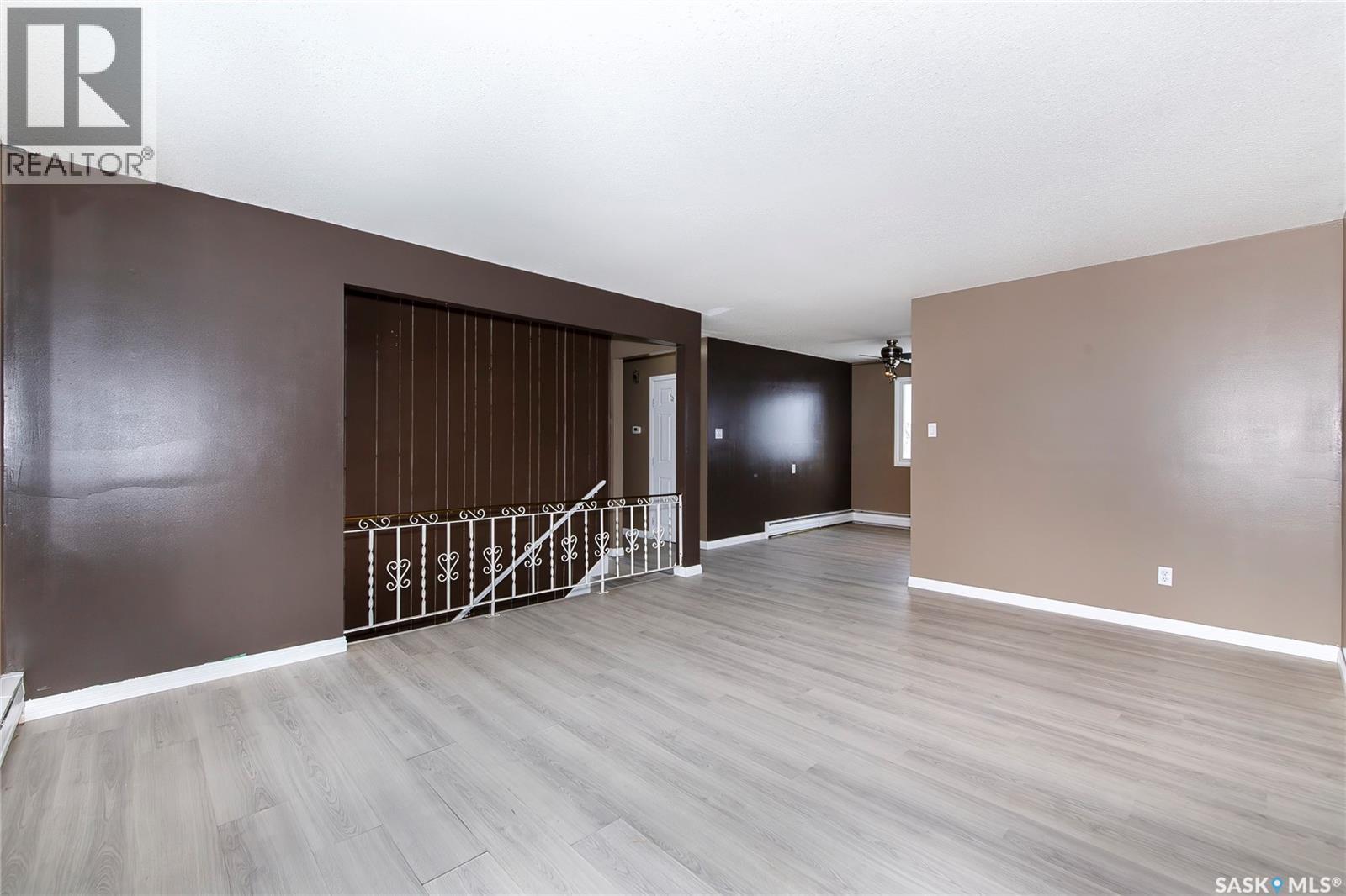 1309 Preston Avenue S, Saskatoon, SK - Indoor Photo Showing Other Room