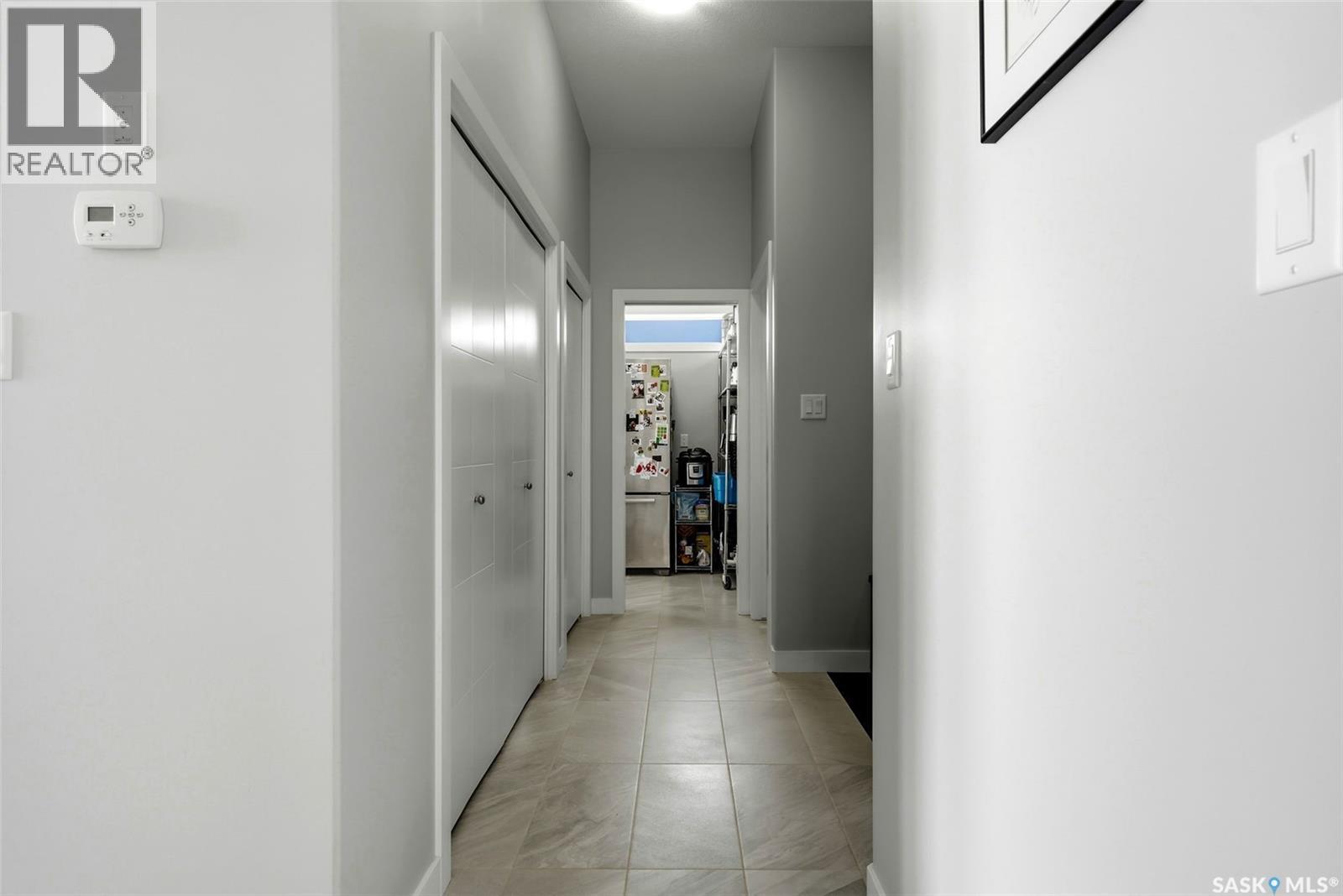 4822 Green View Crescent E, Regina, SK - Indoor Photo Showing Other Room