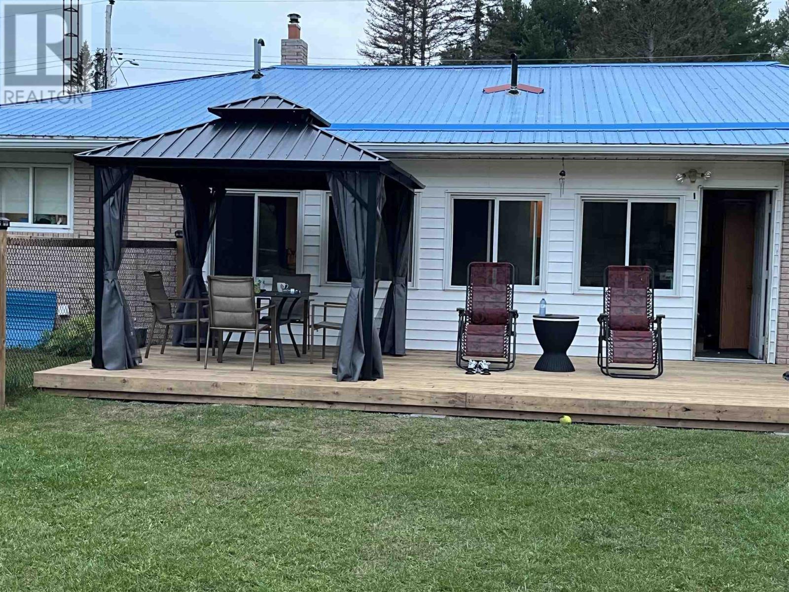 20 Warnock Rd, Iron Bridge, ON - Outdoor