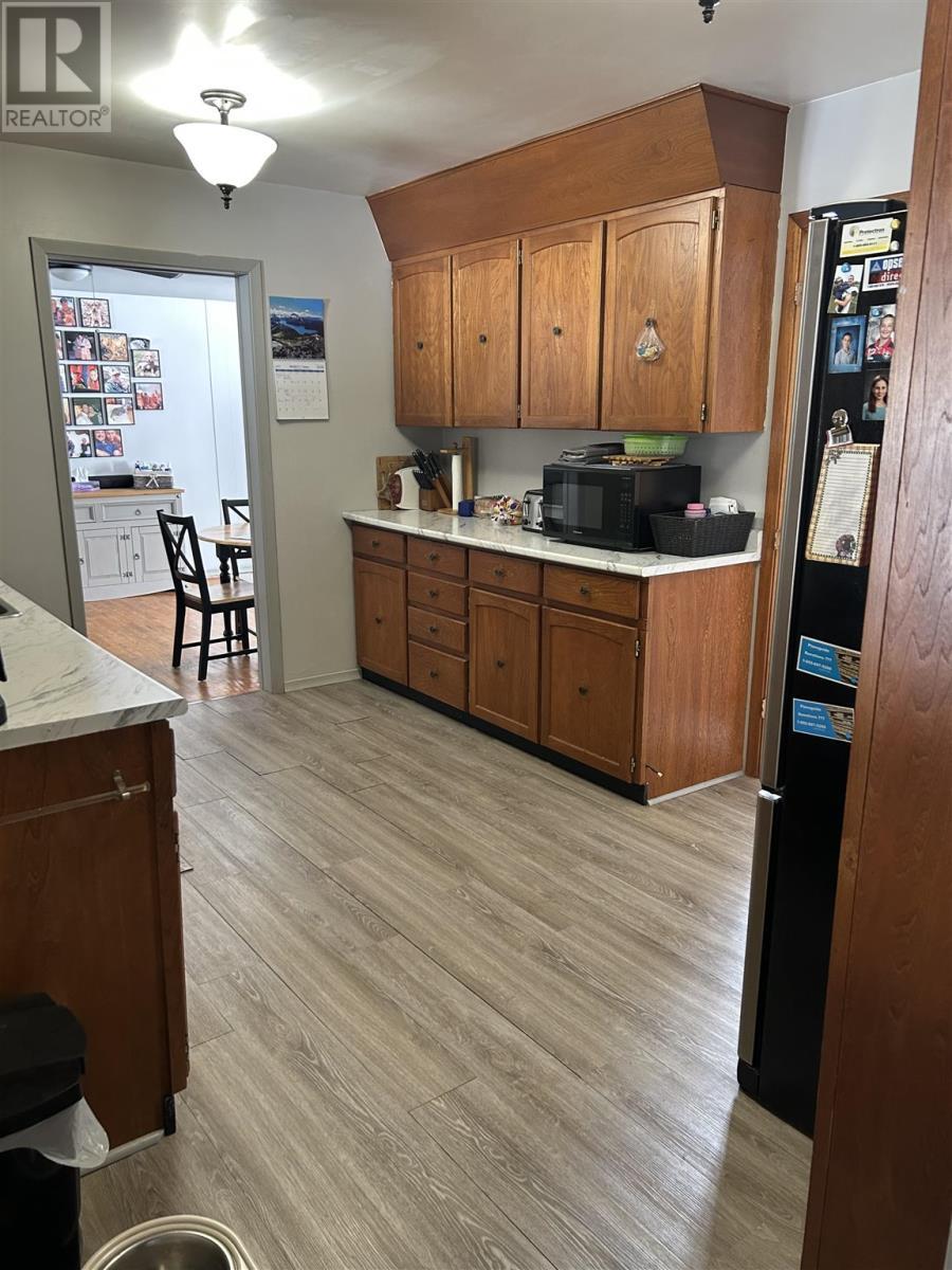20 Warnock Rd, Iron Bridge, ON - Indoor Photo Showing Kitchen