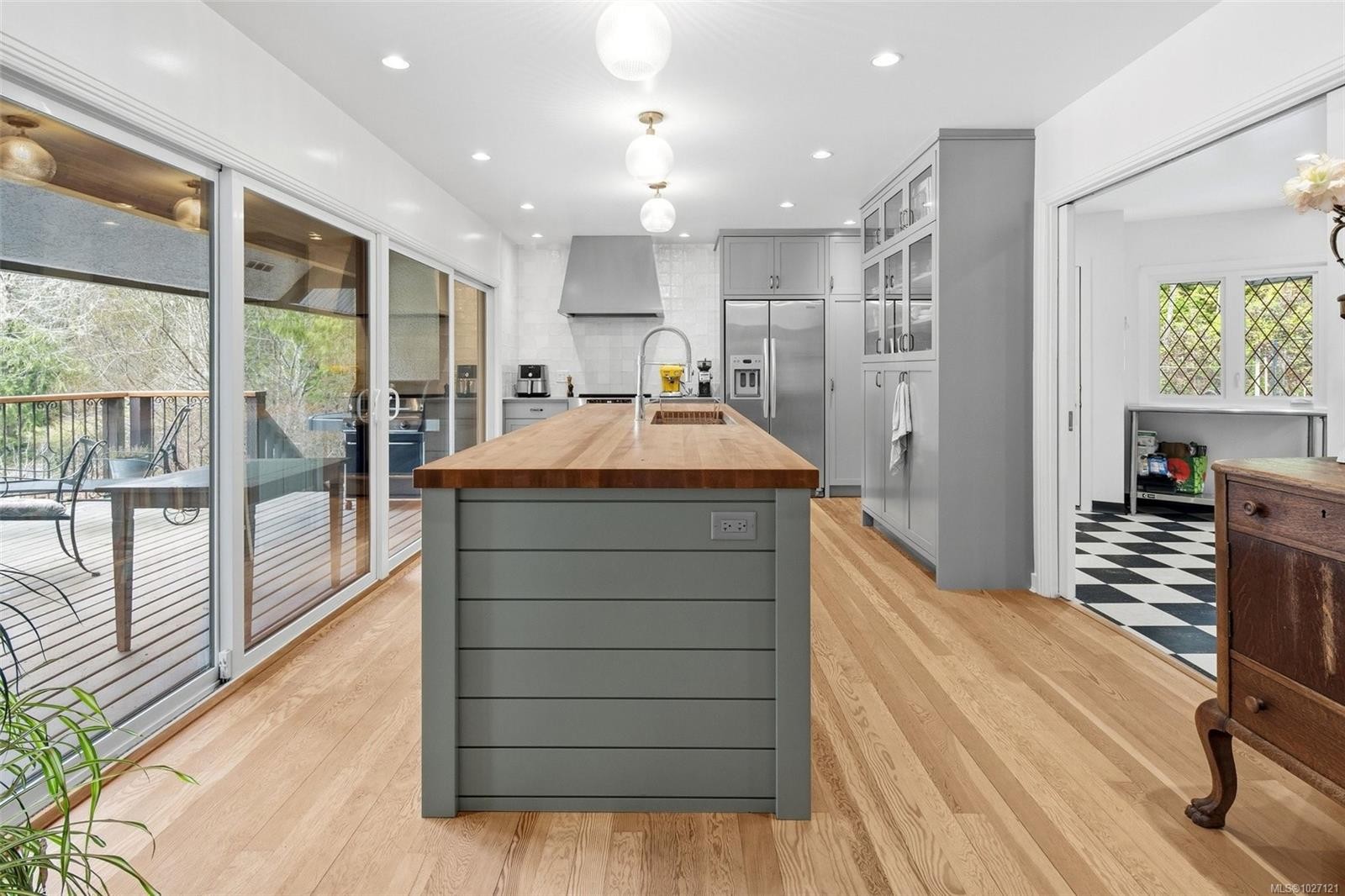 2410 Carpenter Rd, Sooke, BC