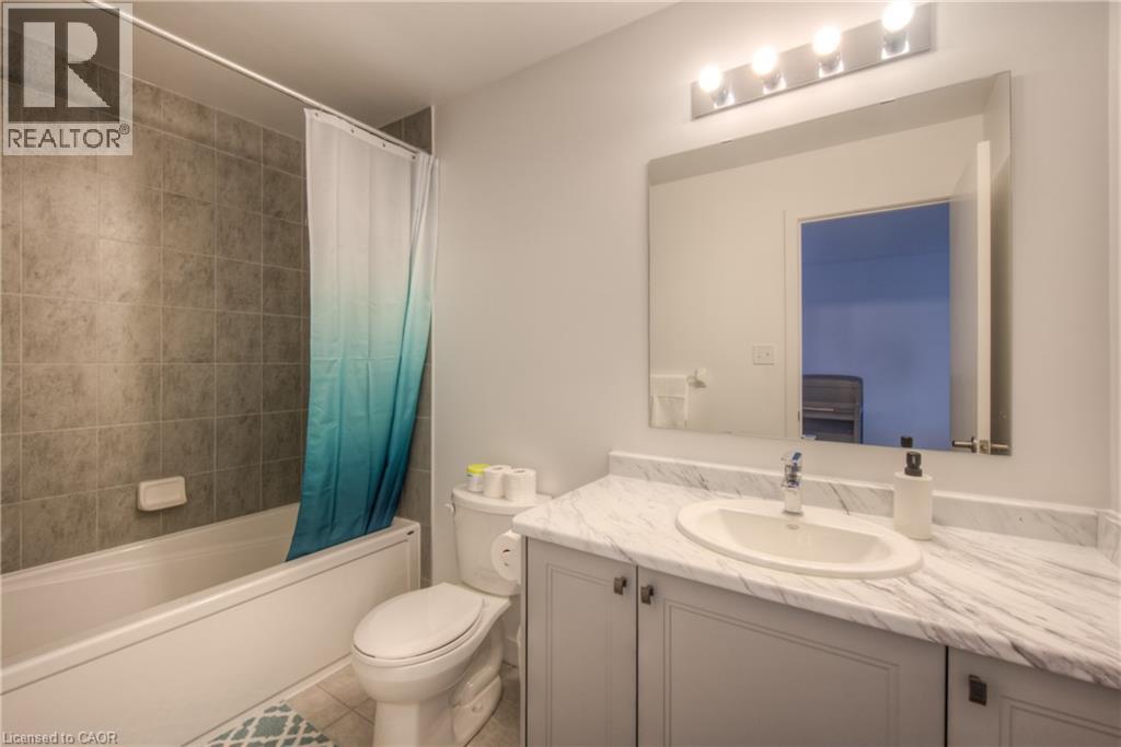 91 Pony Way, Kitchener, ON - Indoor Photo Showing Bathroom
