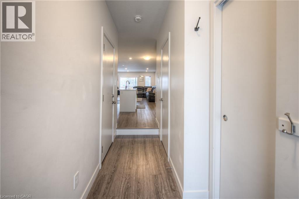 91 Pony Way, Kitchener, ON - Indoor Photo Showing Other Room