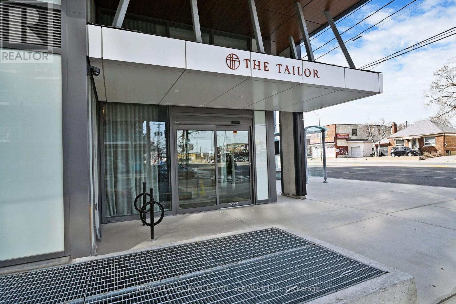310 - 1195 The Queensway, Toronto, ON - Outdoor
