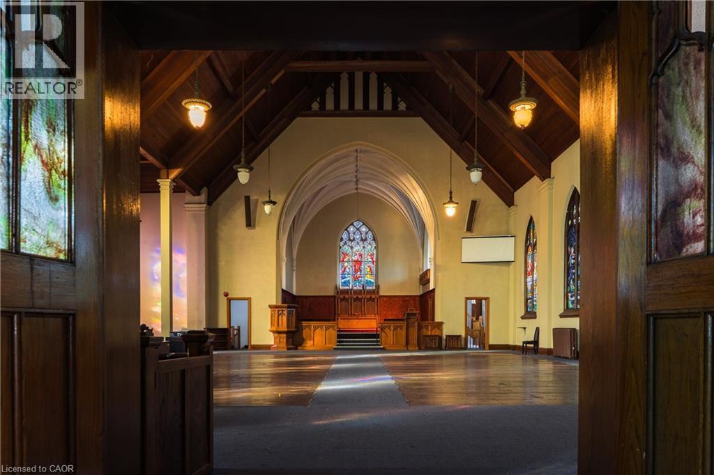 1401 King Street E, Hamilton, ON
