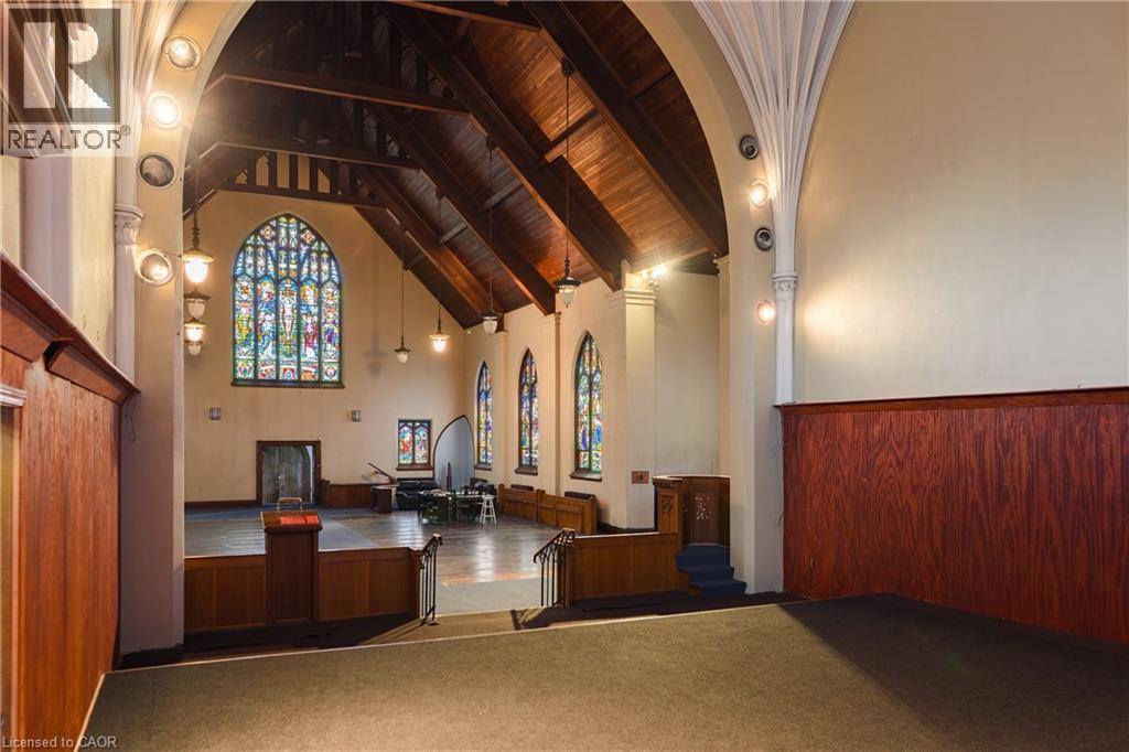 1401 King Street E, Hamilton, ON
