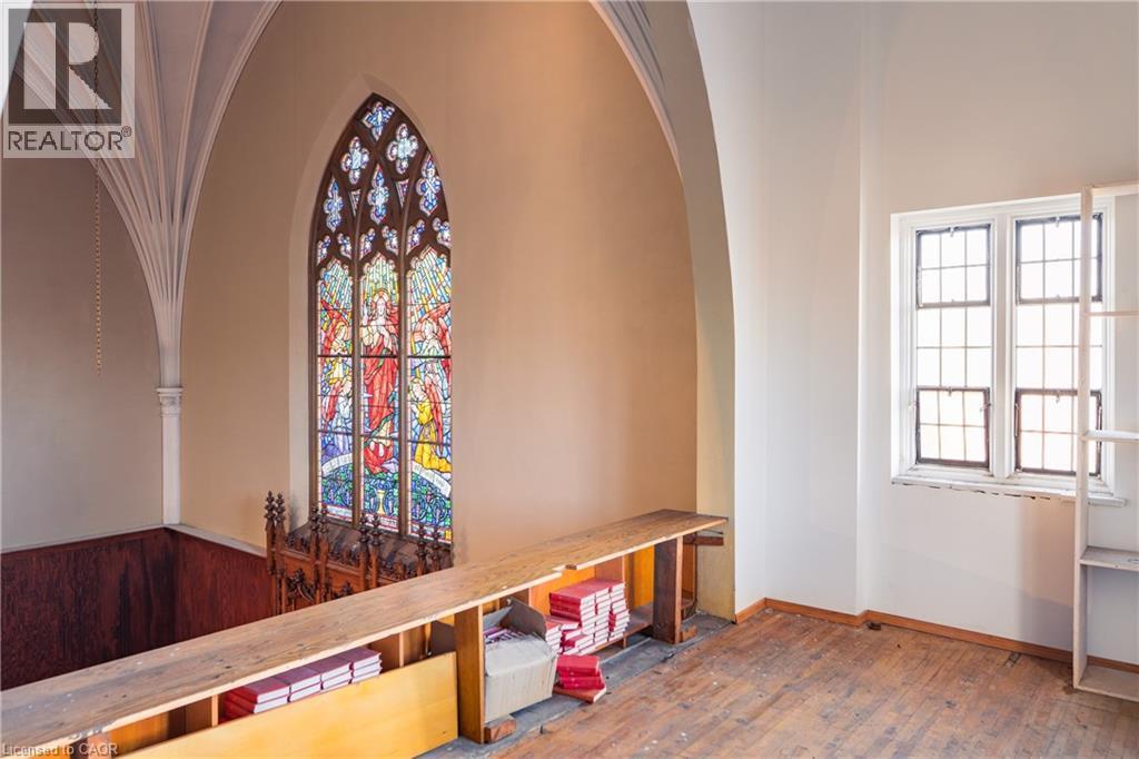 1401 King Street E, Hamilton, ON