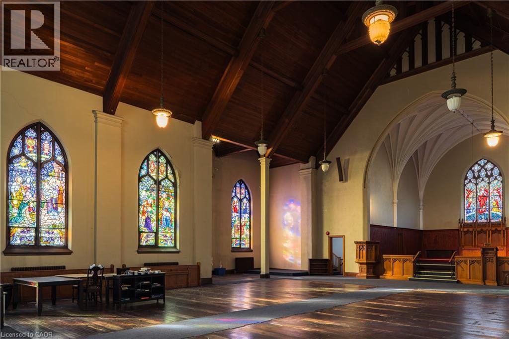 1401 King Street E, Hamilton, ON