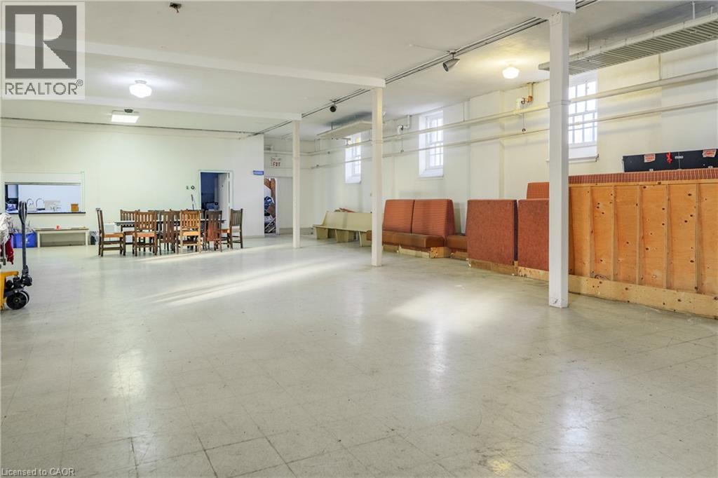 1401 King Street E, Hamilton, ON