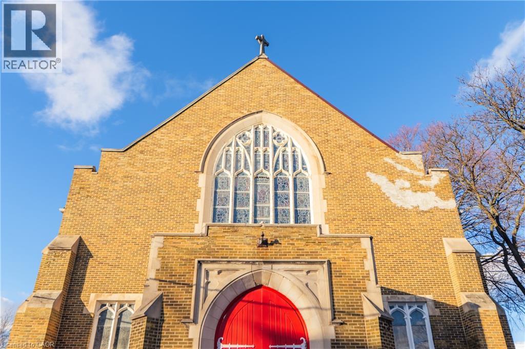 1401 King Street E, Hamilton, ON