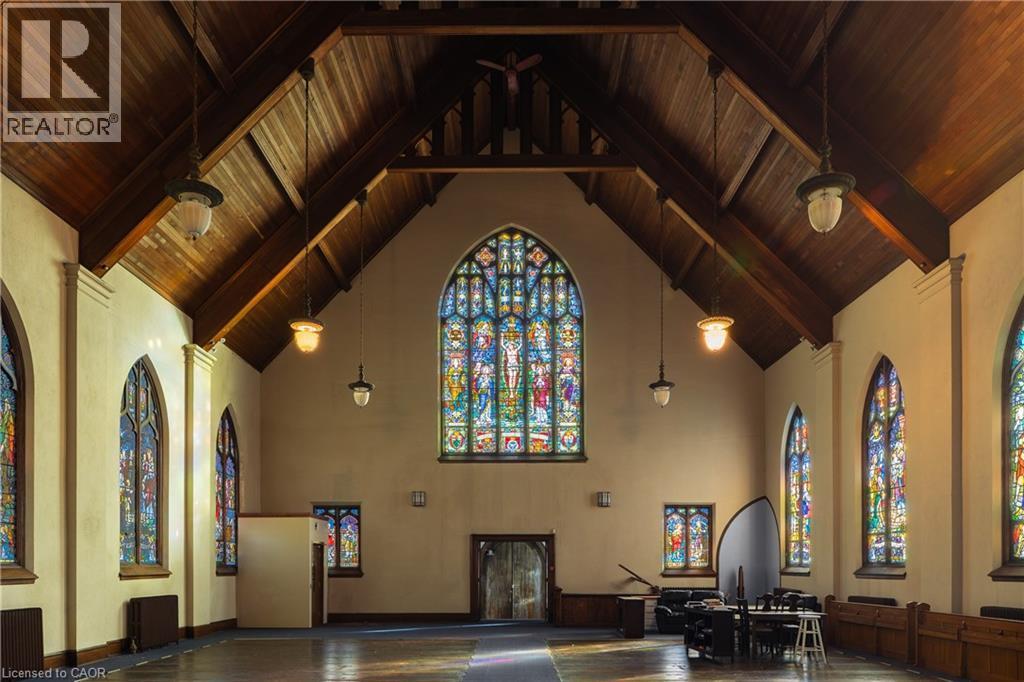 1401 King Street E, Hamilton, ON