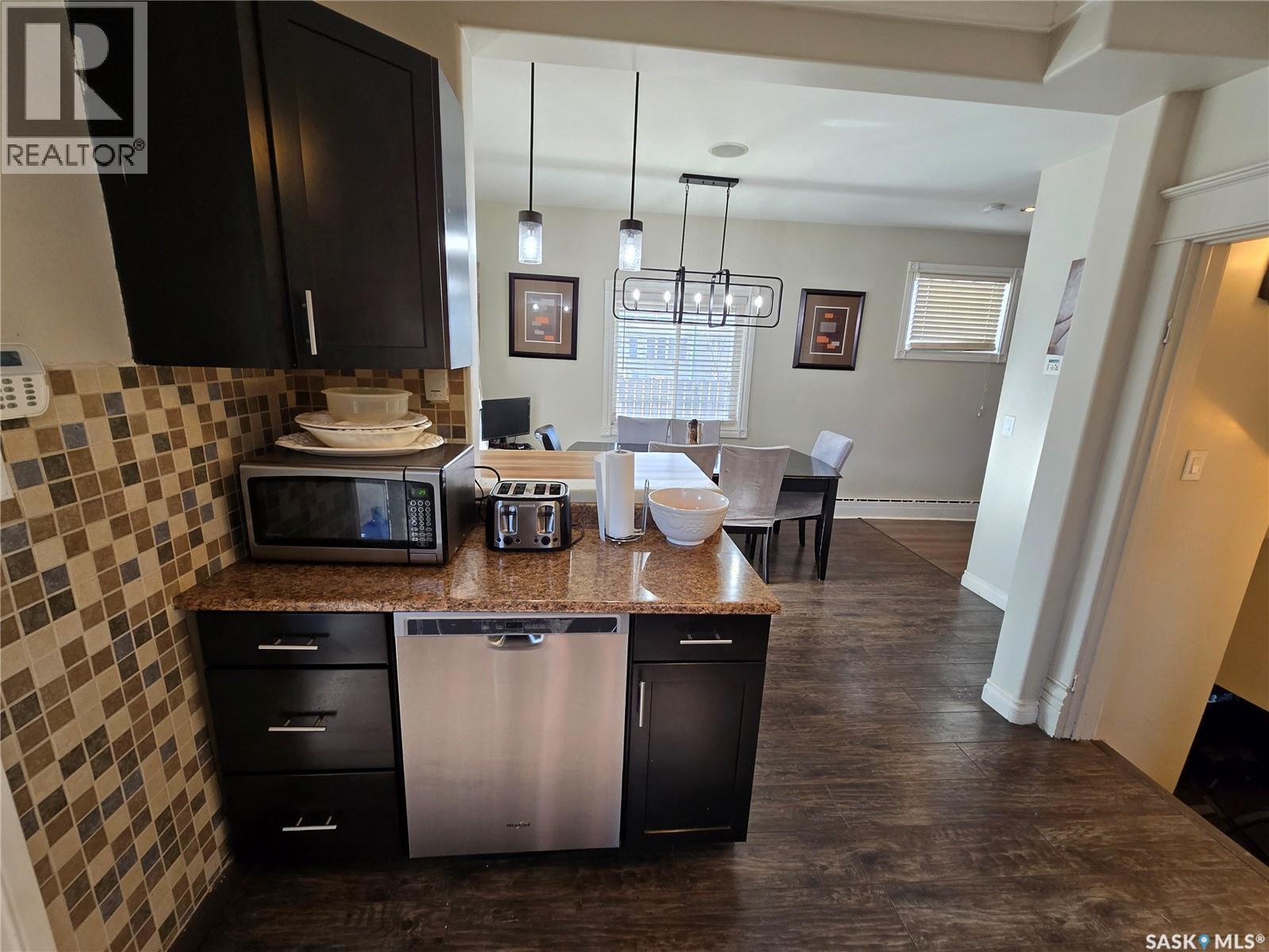 2 Prairie Avenue, Weyburn, SK