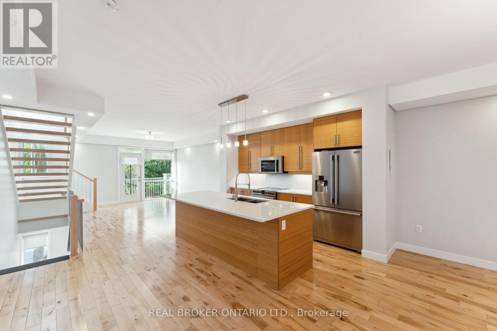36 Ontario Street, Ottawa, ON - Indoor Photo Showing Kitchen