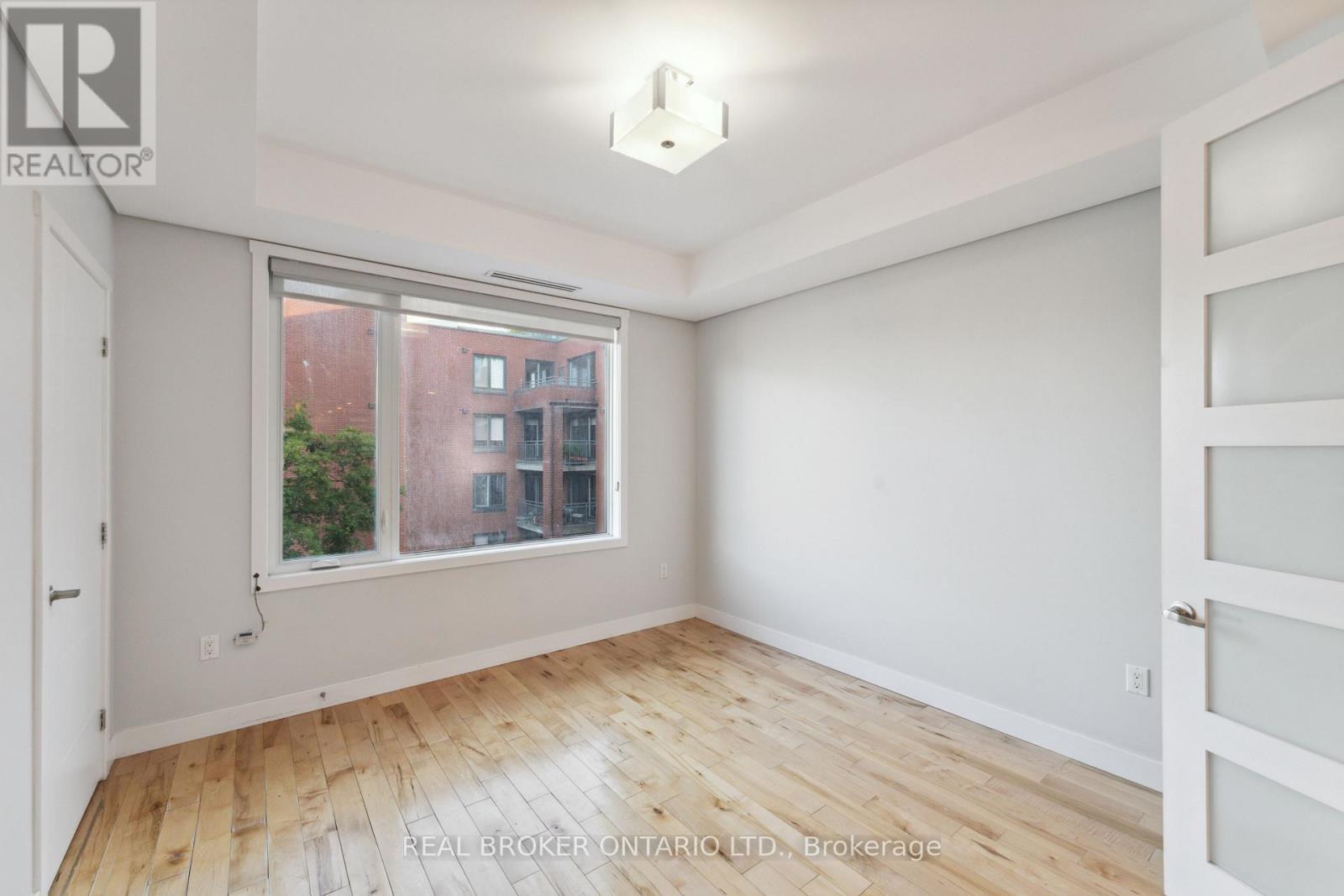 36 Ontario Street, Ottawa, ON - Indoor Photo Showing Other Room