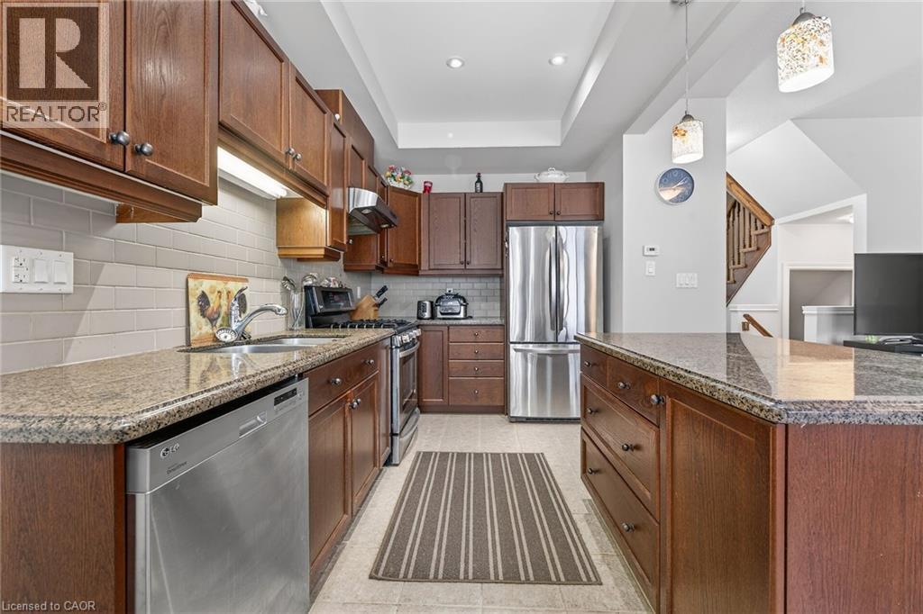 11 Hitching Post Ridge, Binbrook, ON - Indoor Photo Showing Kitchen With Double Sink