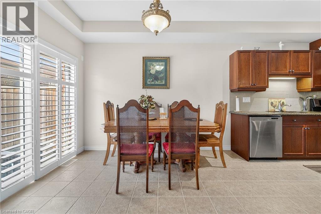 11 Hitching Post Ridge, Binbrook, ON - Indoor