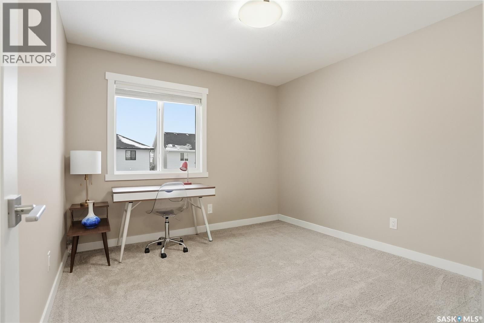 474 Schmeiser Bend, Saskatoon, SK - Indoor Photo Showing Office