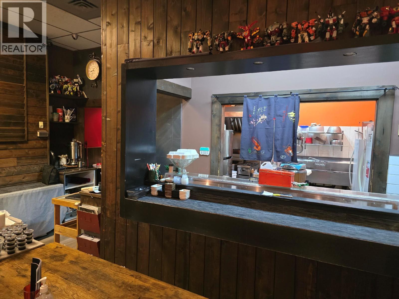 113 1760 Marine Drive, West Vancouver, BC