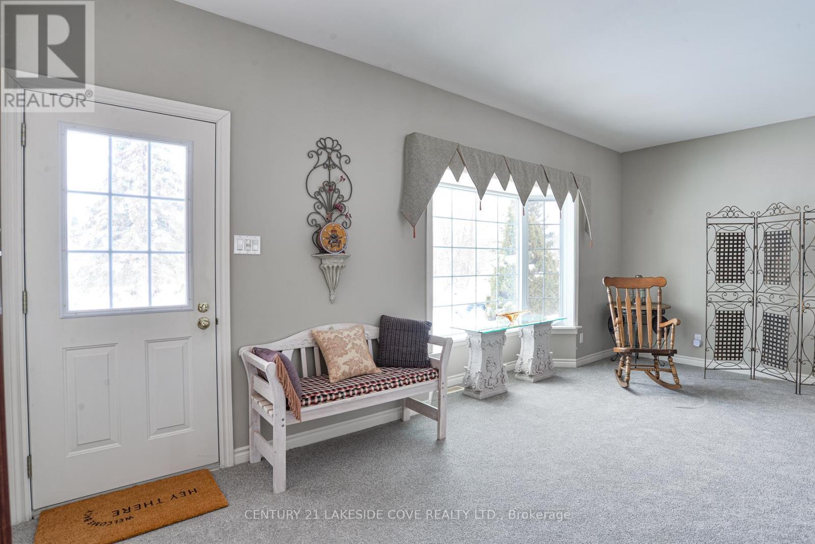 2811 Stephen Drive, Ramara, ON - Indoor