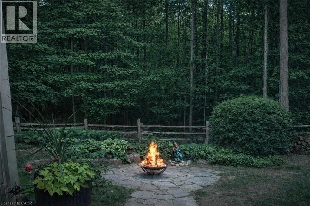 29 Muskoka Court, Kitchener, ON - Outdoor