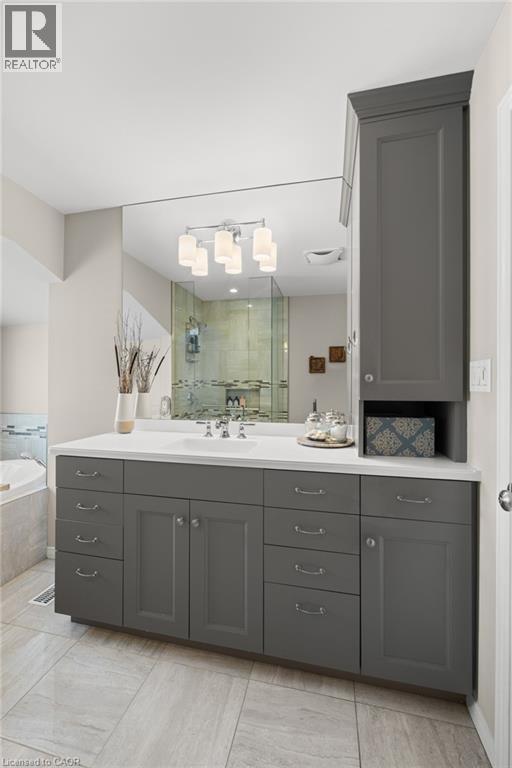 29 Muskoka Court, Kitchener, ON - Indoor Photo Showing Bathroom