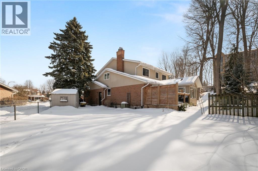 29 Muskoka Court, Kitchener, ON - Outdoor