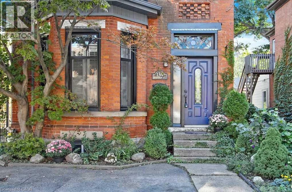 134 Stinson Street, Hamilton, ON - Outdoor