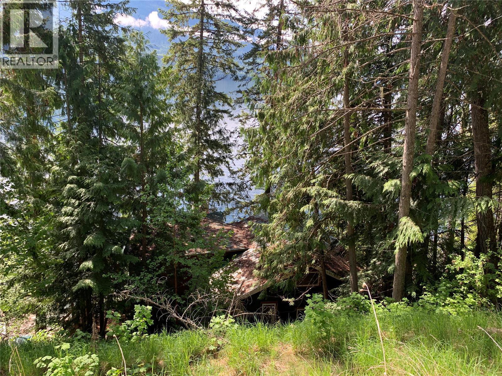 28 Simard Road, Mabel Lake, BC - Outdoor