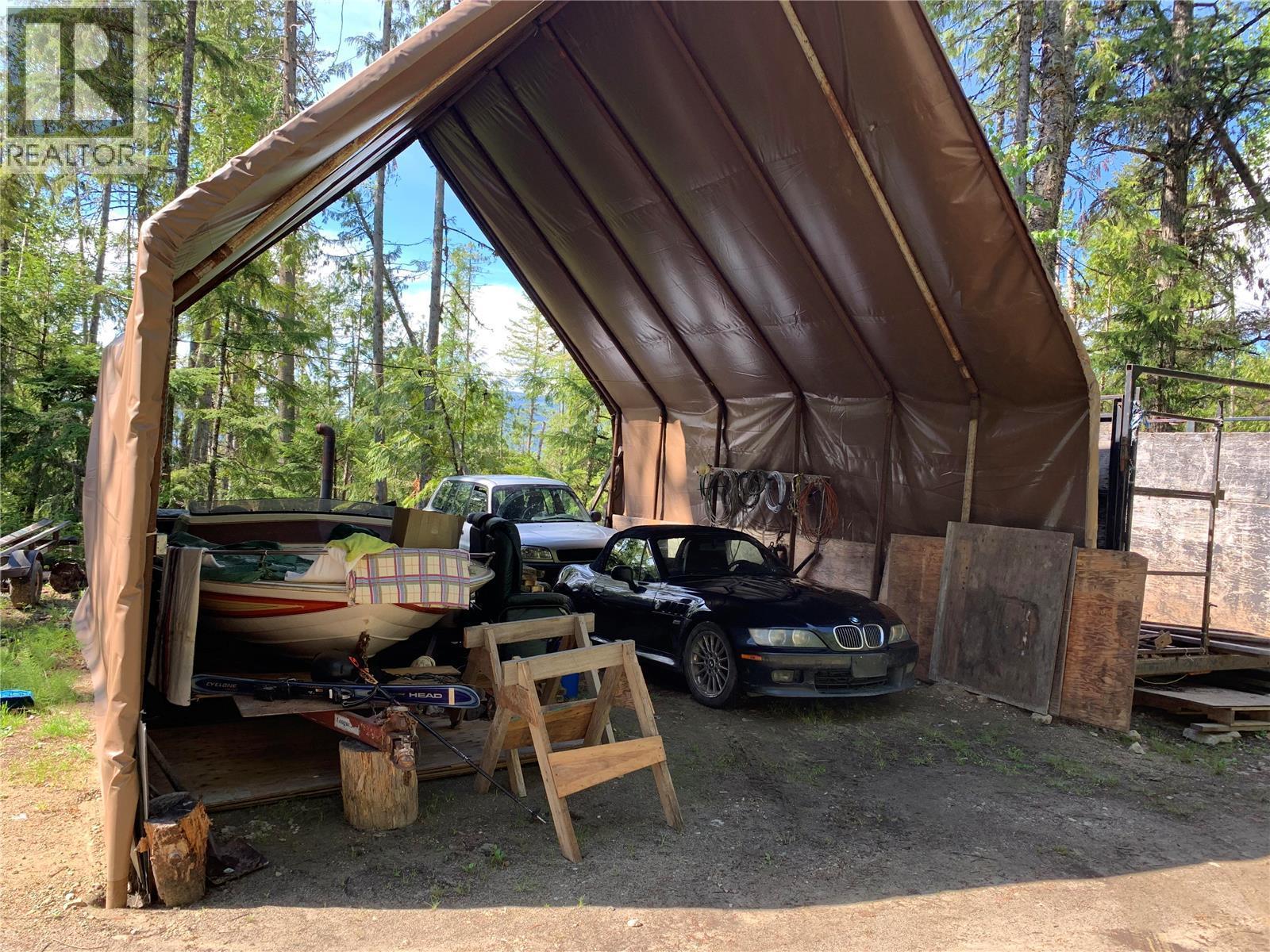 28 Simard Road, Mabel Lake, BC - Outdoor With Exterior