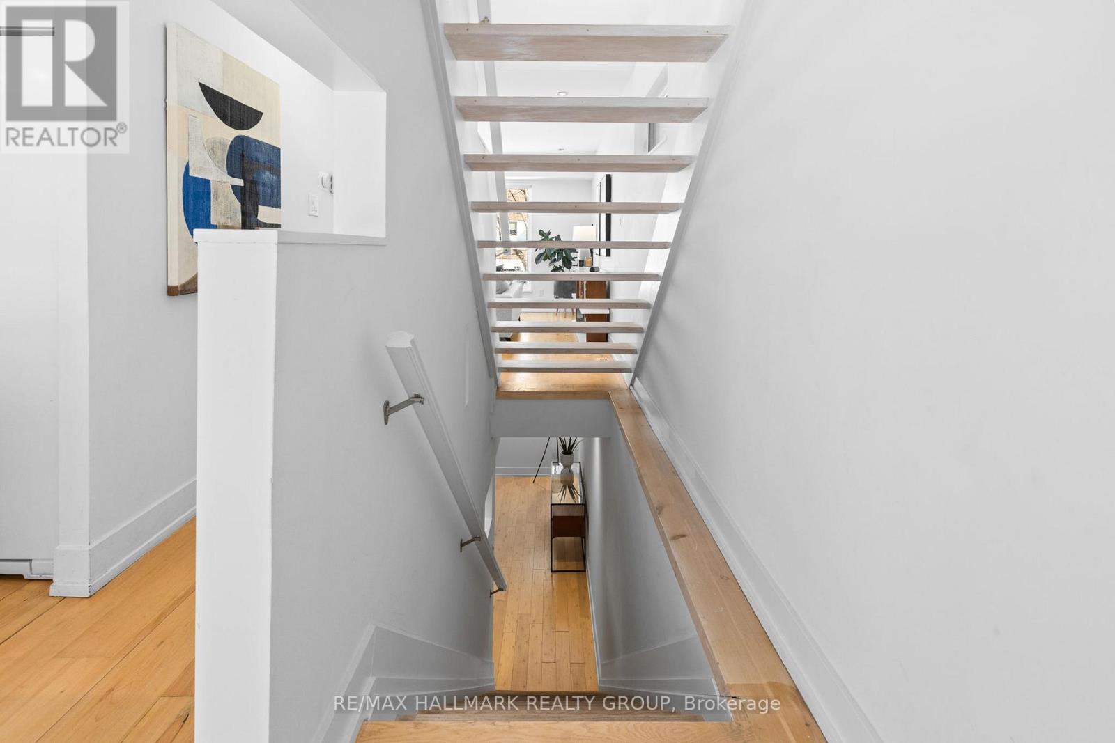 Open riser staircase design - 330 Winona Avenue, Ottawa, ON - Indoor Photo Showing Other Room