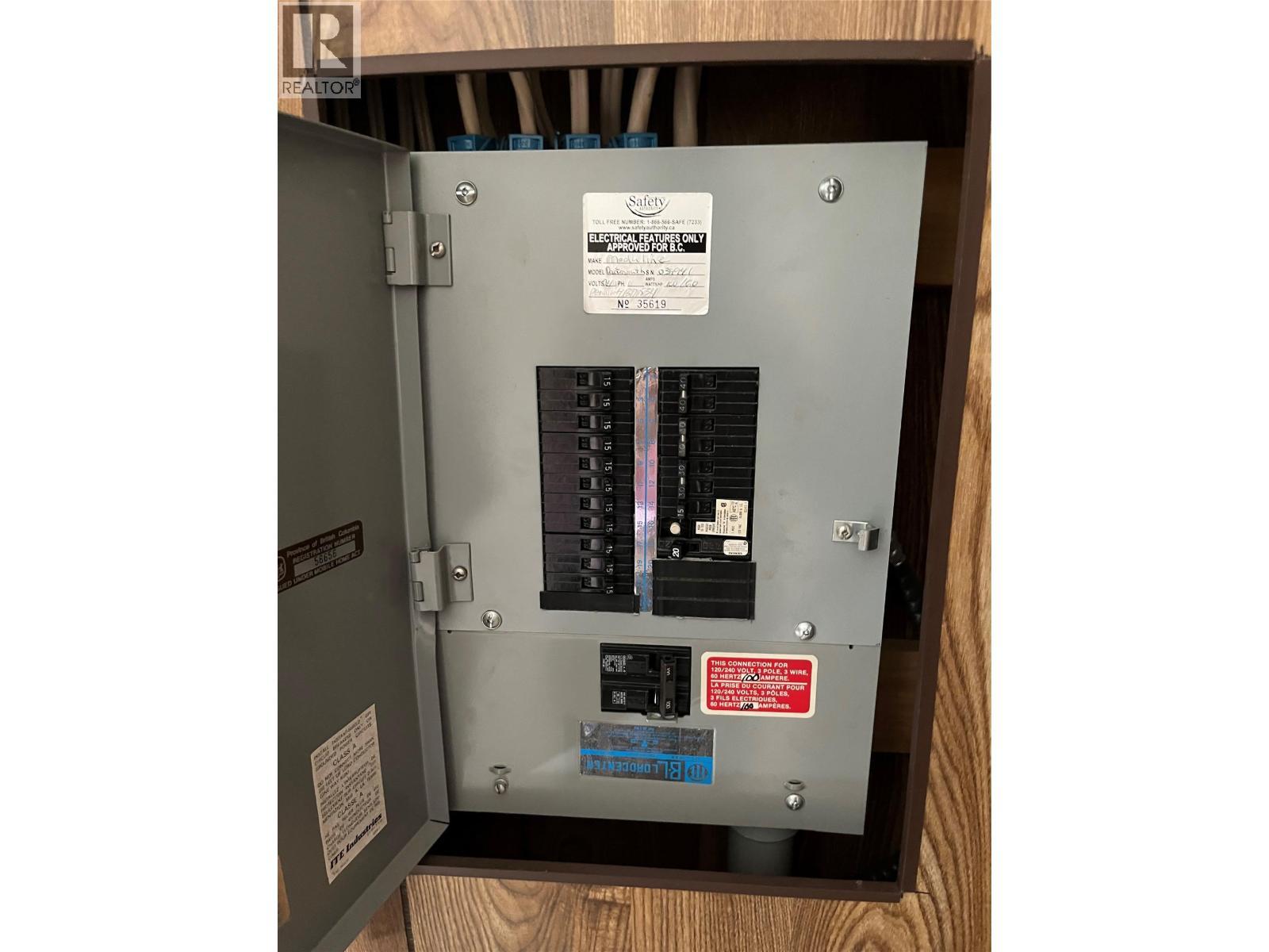 4232 Eldon Frontage Road Unit# 2, Tappen, BC