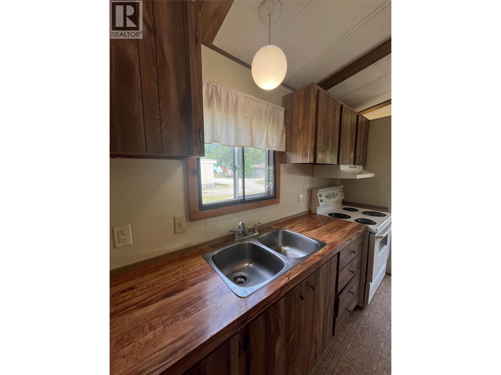 4232 Eldon Frontage Road Unit# 2, Tappen, BC