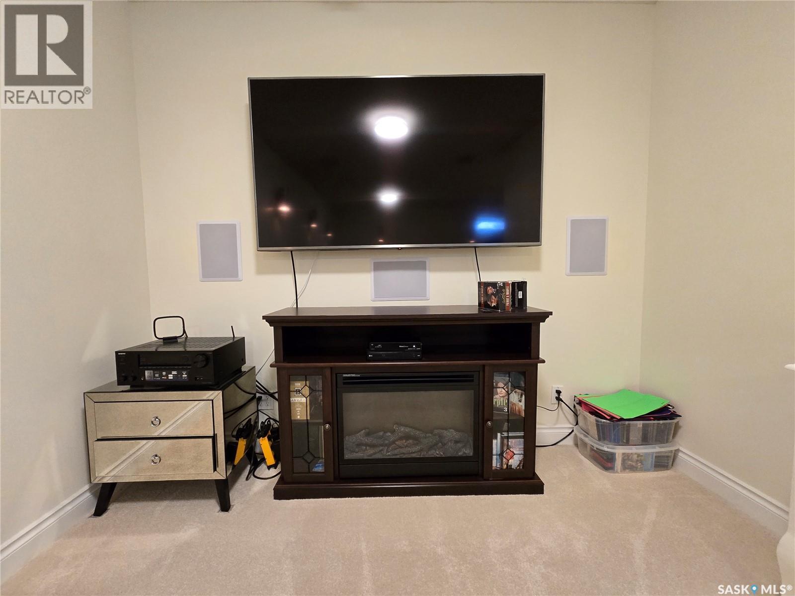 111 Westview Drive, Swift Current Rm No. 137, SK - Indoor With Fireplace