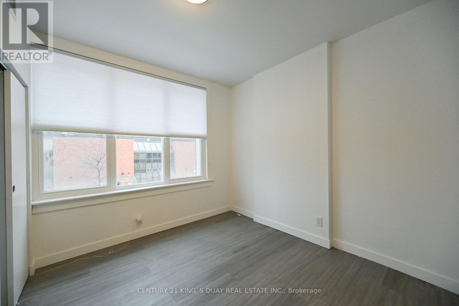 2 - 1A Leonard Avenue, Toronto, ON - Indoor Photo Showing Other Room