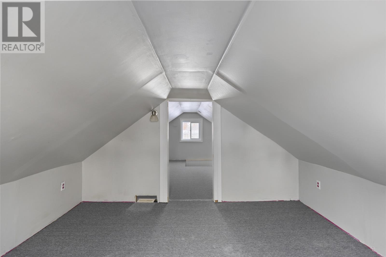 32 Main St, Iron Bridge, ON - Indoor Photo Showing Other Room