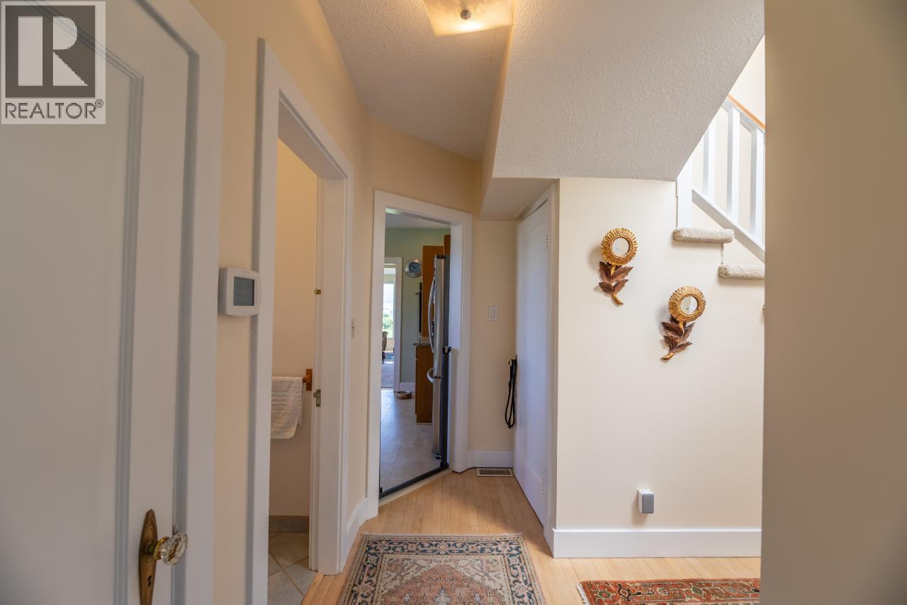 4910 Gartrell Road, Summerland, BC - Indoor Photo Showing Other Room