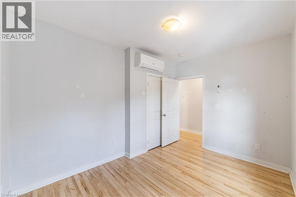 208 Mary Street, Hamilton, ON