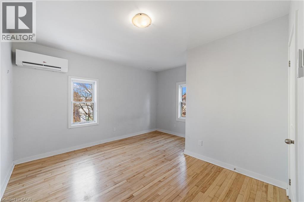 208 Mary Street, Hamilton, ON