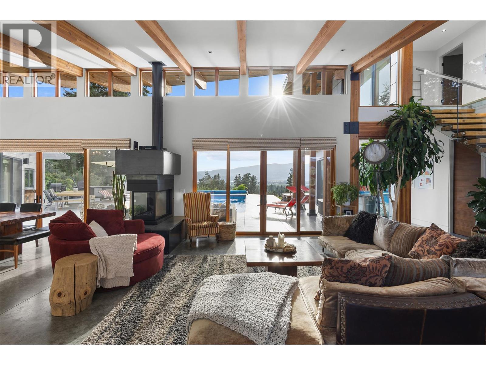 3194 Dunster Road, Kelowna, BC - Indoor Photo Showing Other Room