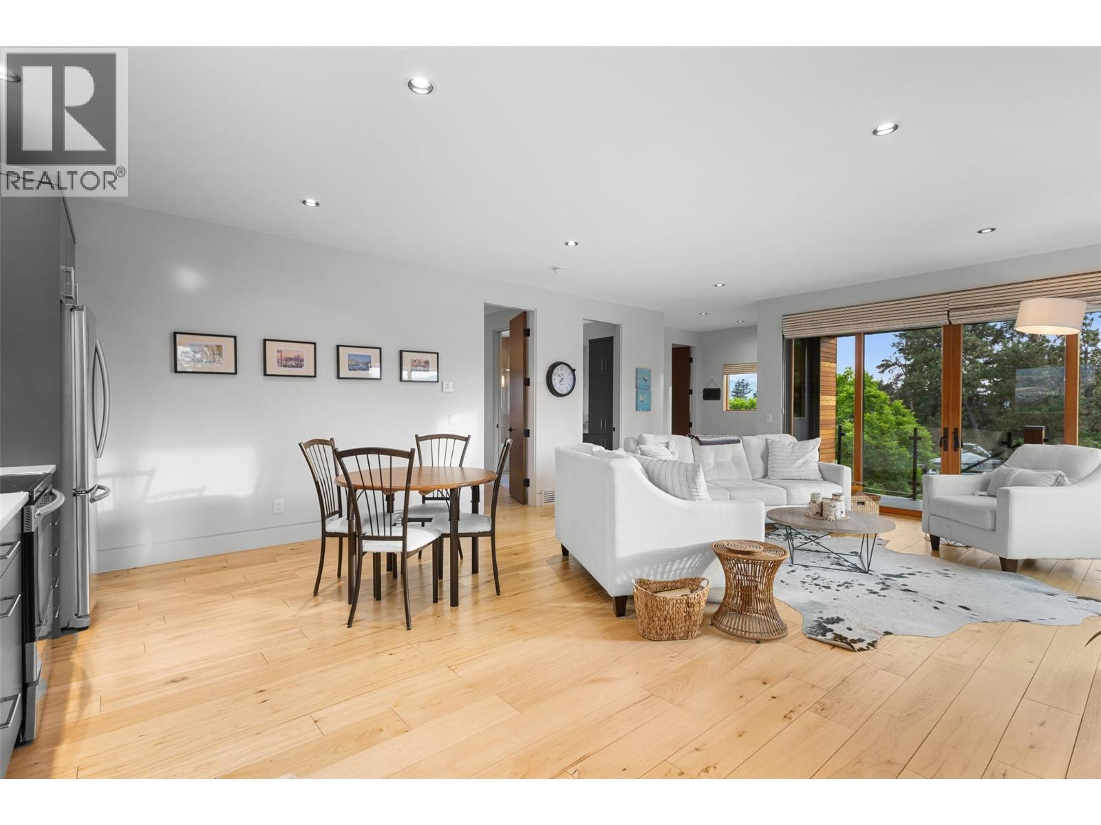Suite - 3194 Dunster Road, Kelowna, BC - Indoor