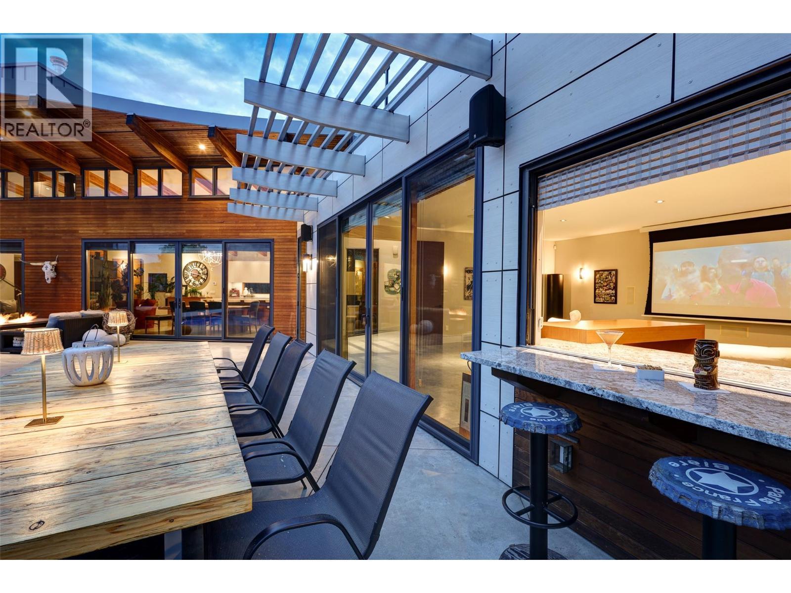 3194 Dunster Road, Kelowna, BC - Outdoor With Deck Patio Veranda With Exterior