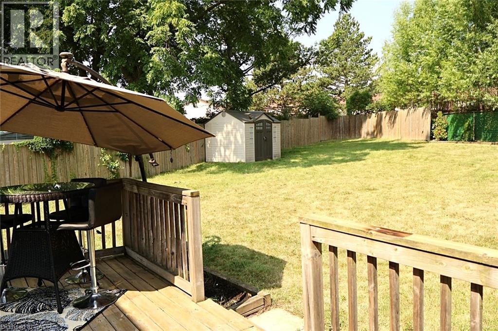 9 Duncairn Court, Hamilton, ON - Outdoor With Deck Patio Veranda