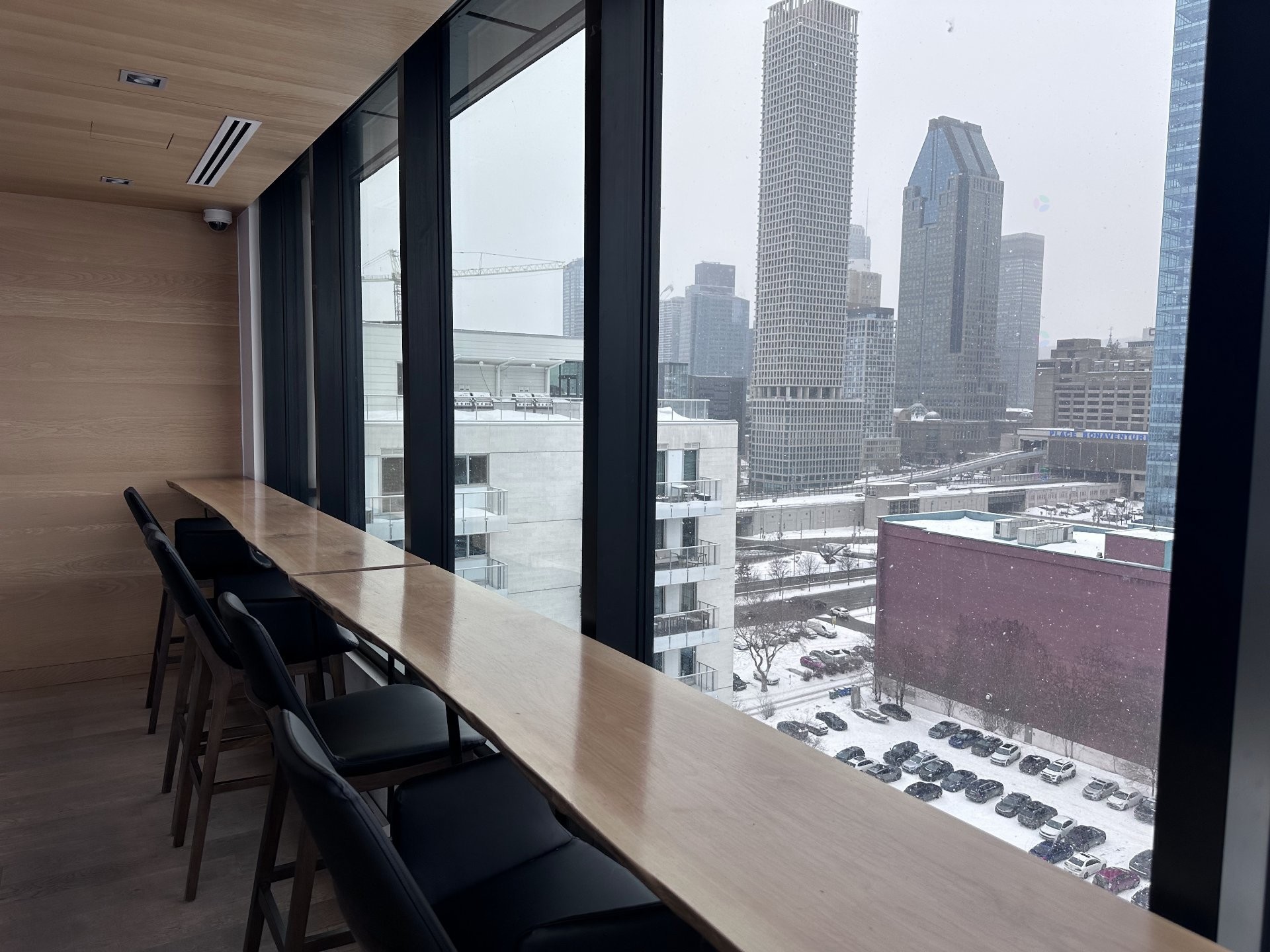 Salle communautaire - 214-738 Rue St-Paul O., Montréal (Ville-Marie), QC -