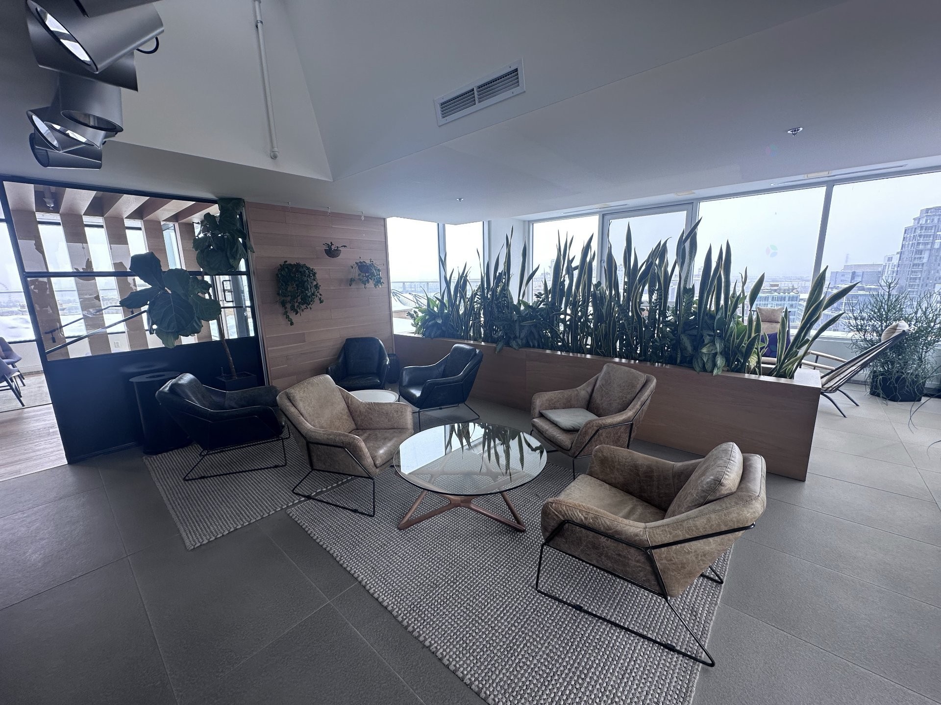 Salle communautaire - 214-738 Rue St-Paul O., Montréal (Ville-Marie), QC - Indoor