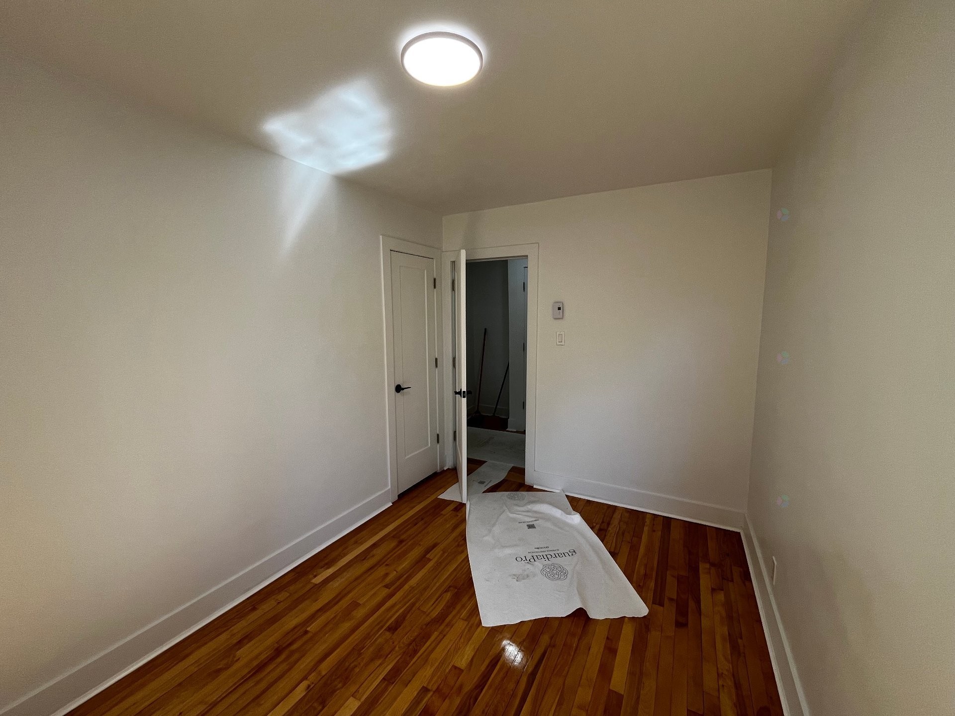 Chambre à coucher - 8-2975 Av. Barclay, Montréal (Côte-Des-Neiges/Notre-Dame-De-Grâce), QC - Indoor Photo Showing Other Room