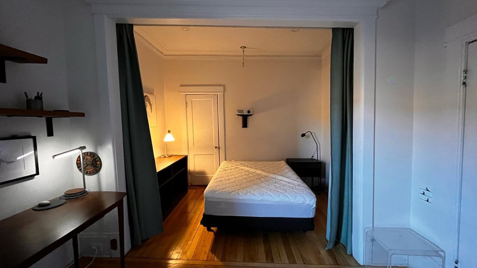 Chambre à coucher - 20-2096 Av. Claremont, Montréal (Côte-Des-Neiges/Notre-Dame-De-Grâce), QC - Indoor